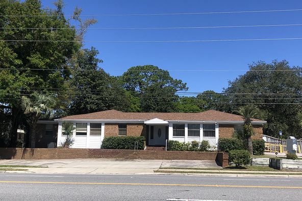 1755 University Blvd W, Jacksonville, FL 32217
